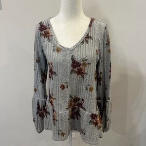 Maurice’s Floral V-Neck Ribbed Women's Top Size M